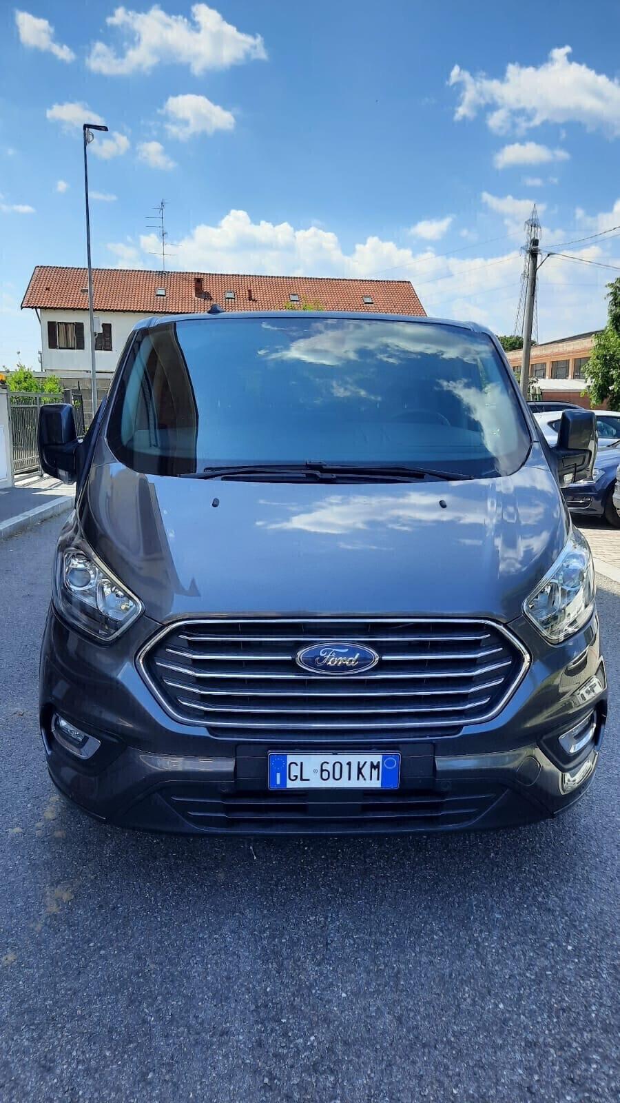 Ford Tourneo Custom 320 2.0 EcoBlue 130CV aut. PL Trend