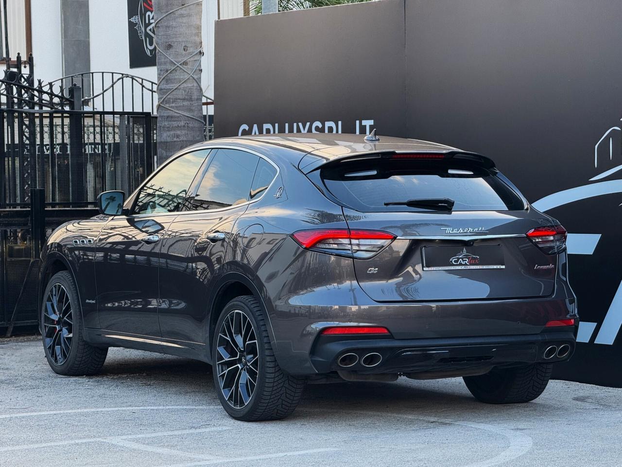 Maserati Levante 3.0 V6 Gransport 350CV Q4