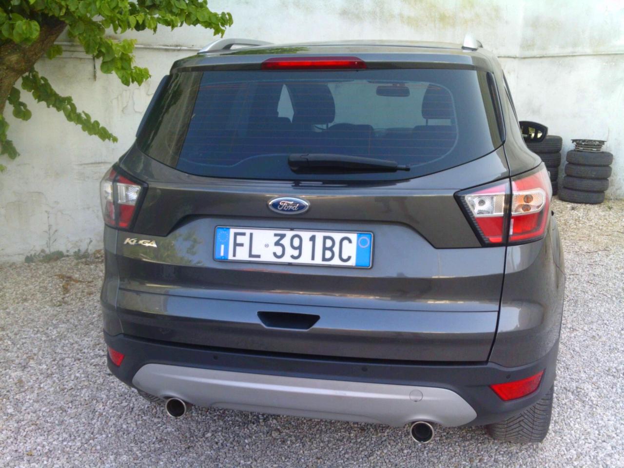 Ford Kuga 1.5 TDCI 120 CV S&S 2WD Titanium