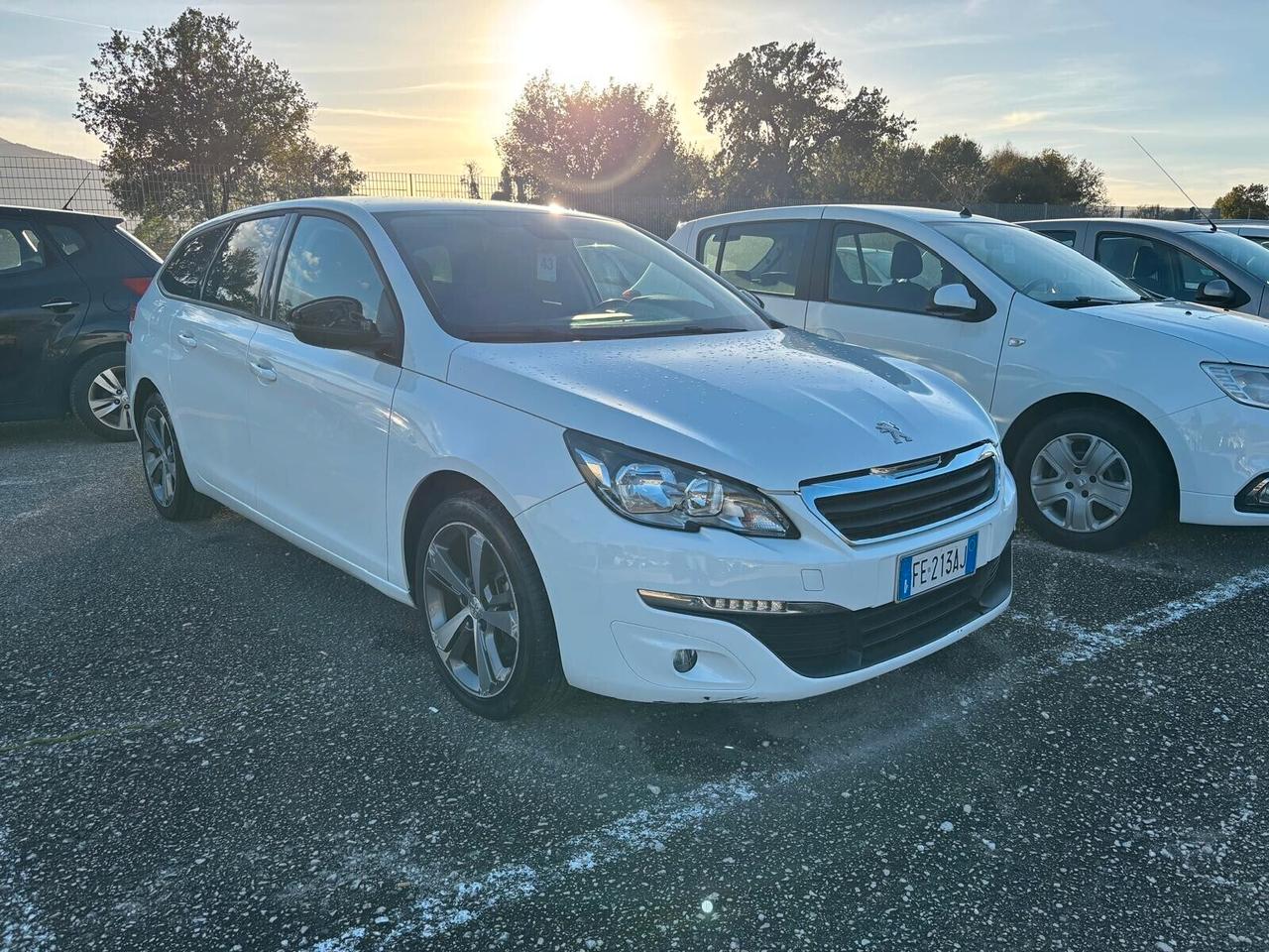 Peugeot 308 Station Wagon 1.6 HDi - 2016
