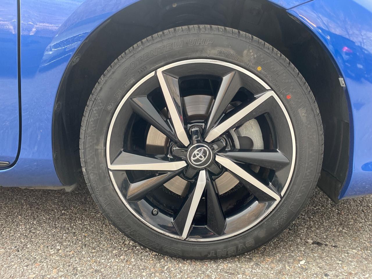 Toyota Auris 1.8 Hybrid*Neopatentati*Solo 105000km*