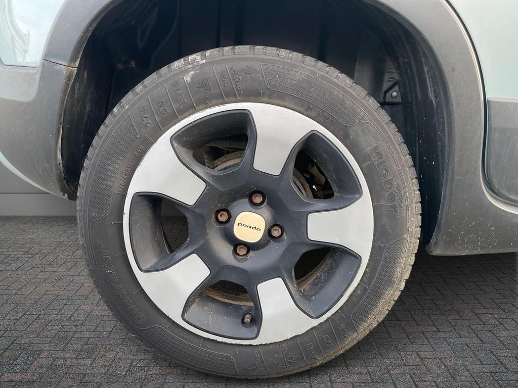 Fiat Panda 1.0 hybrid City Cross s&s 70cv