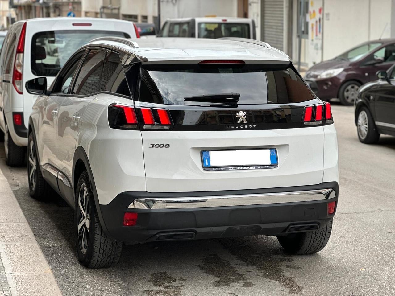 Peugeot 3008 1.6 120CV EAT6 Allure