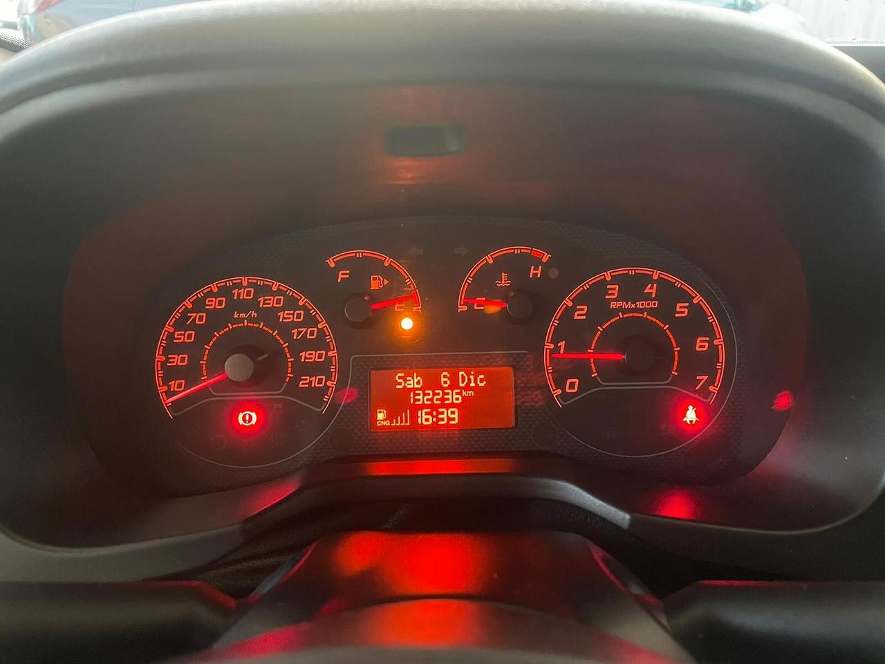 Fiat Qubo 1.4 8V 77 CV Lounge Natural Power