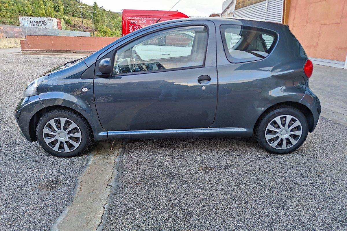 TOYOTA Aygo 1.0 12V VVT-i 3 porte Sol