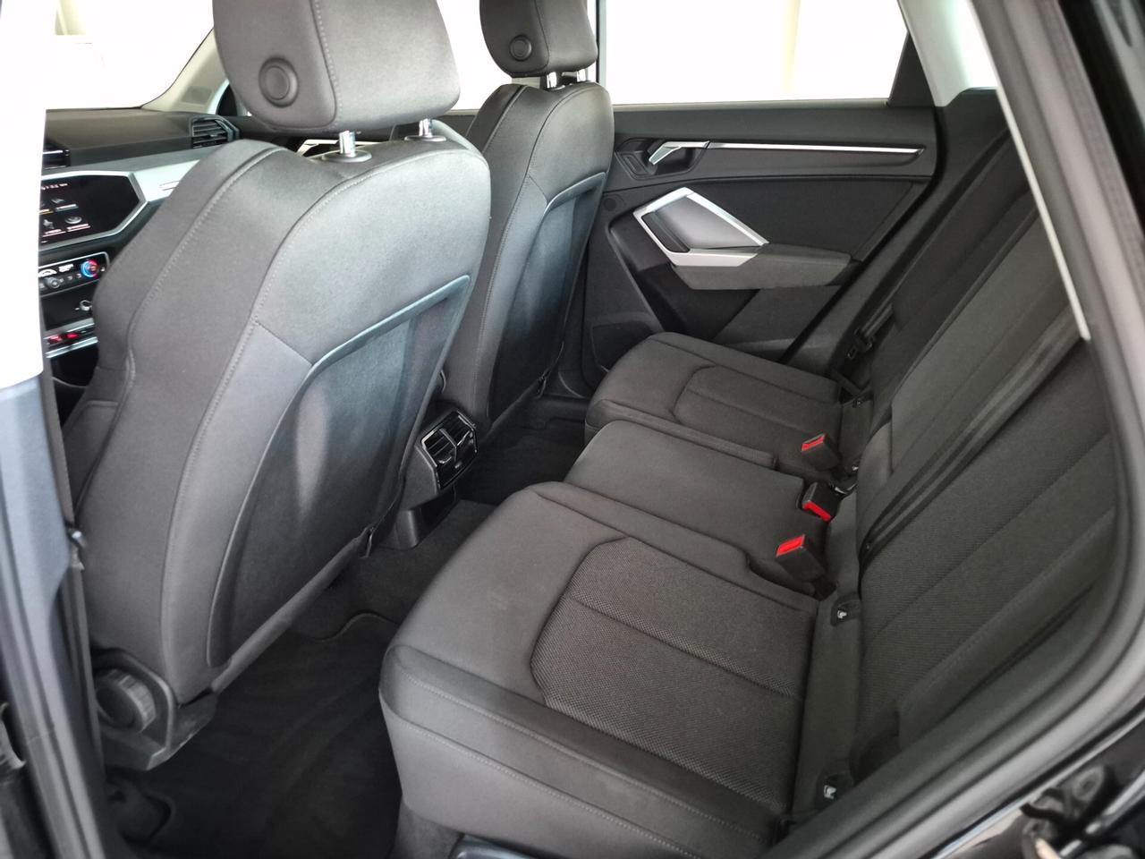 Audi Q3 35 2.0 TDI S-TRONIC *KM CERTIFICATI E TAGLIANDATI AUDI* LED APPLE CAR PLAY/ANDROID AUTO SEDILI SPORTIVI RISCALDABILI