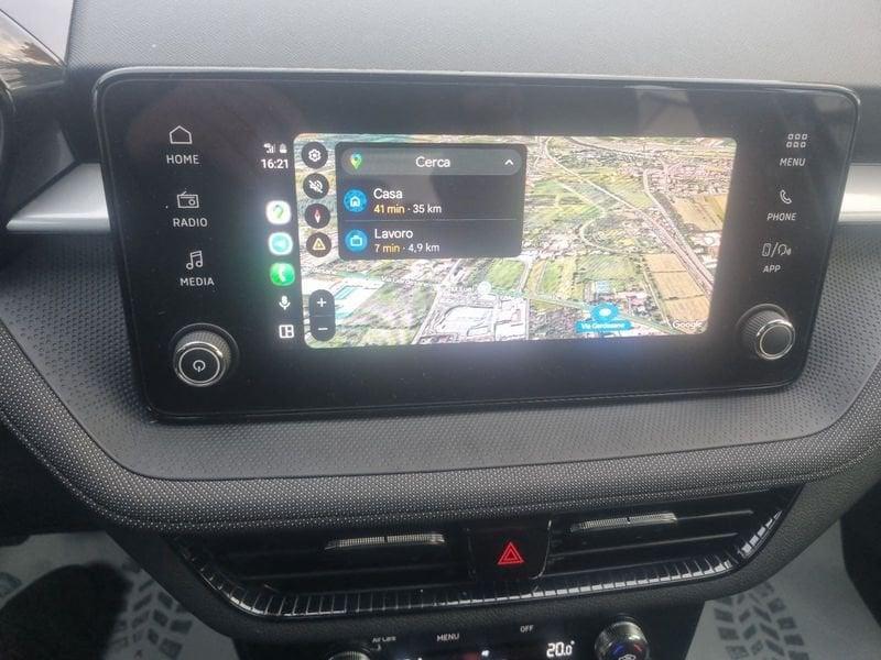 Skoda Fabia Young Edition 1,0 TSI 70 kW (95 CV) 5 marce - manuale