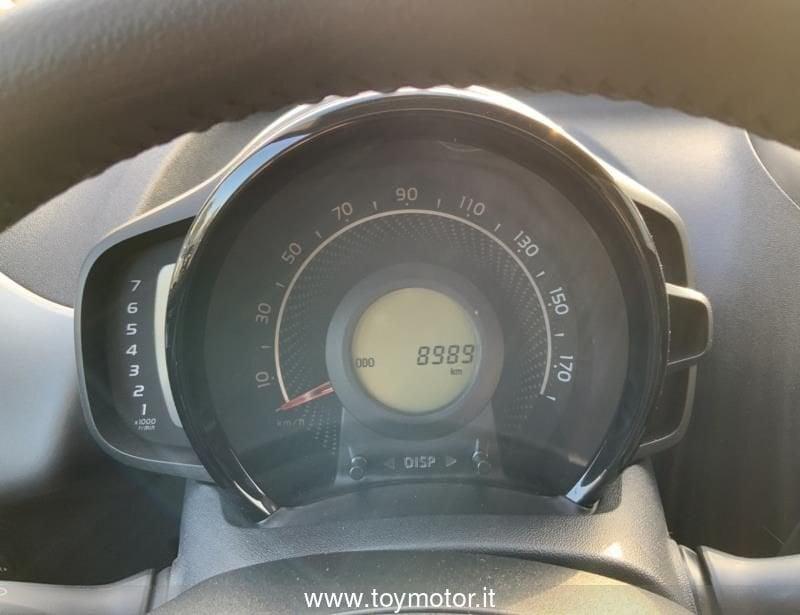 Toyota Aygo 2ª serie Connect 1.0 VVT-i 72 CV 5 porte x-play