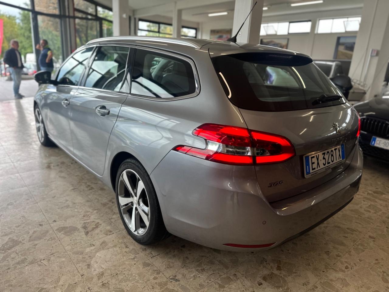 Peugeot 308 BlueHDi 120 SW Allure 02/2015 Euro 5B