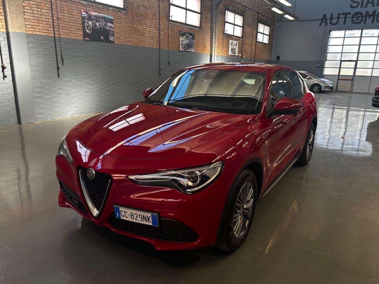 Alfa Romeo Stelvio 2.2 Turbodiesel 160 CV AT8 RWD Business