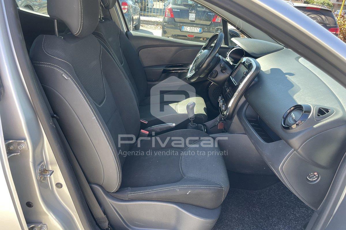 RENAULT Clio 1.2 75CV 5 porte Live