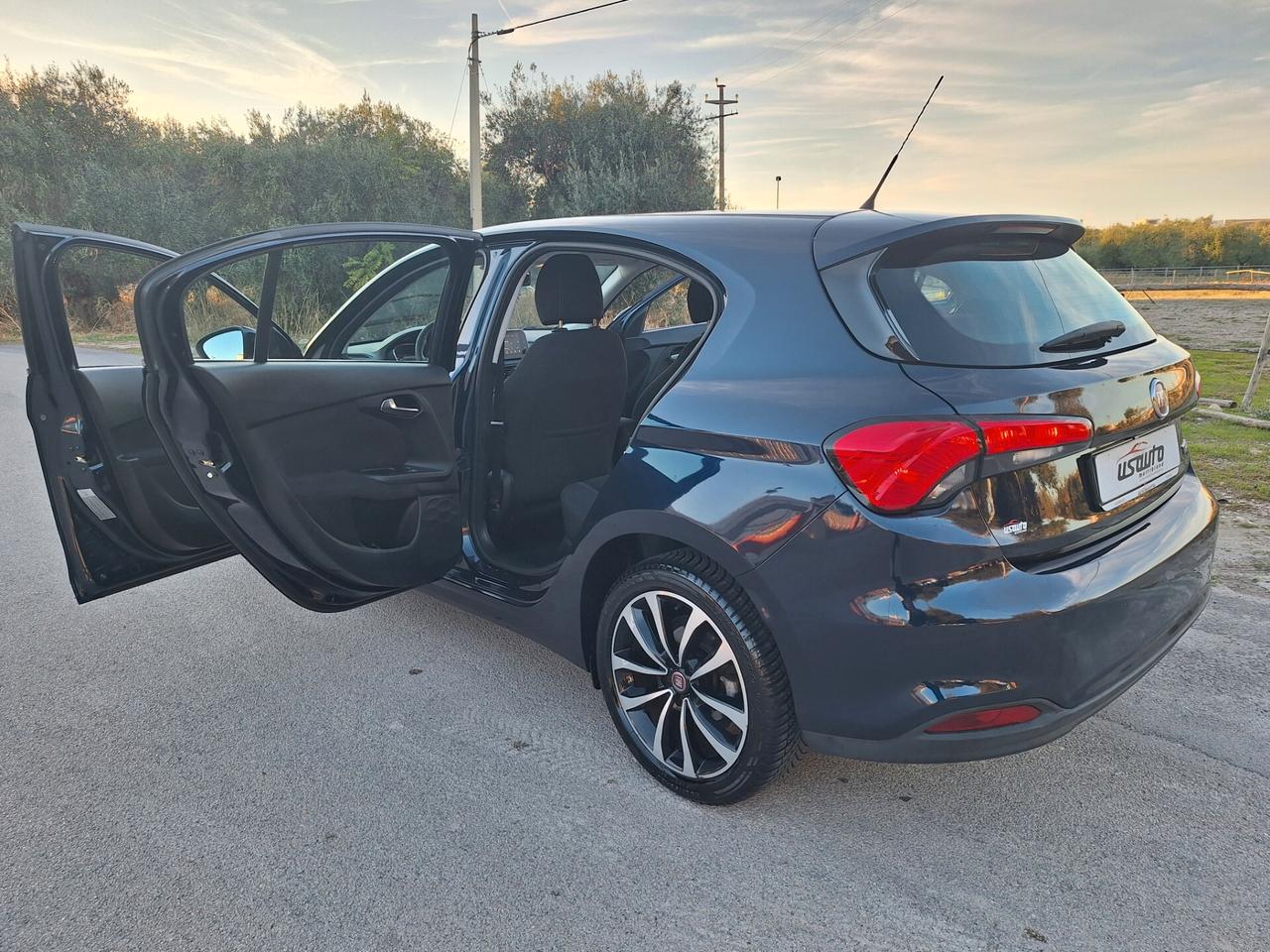 Fiat Tipo 1.6 MJT 120 CV "BERLINA" 50000 km 2017