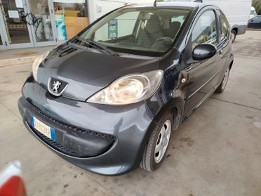 Peugeot 107 1.0 68CV 3p. Plaisir