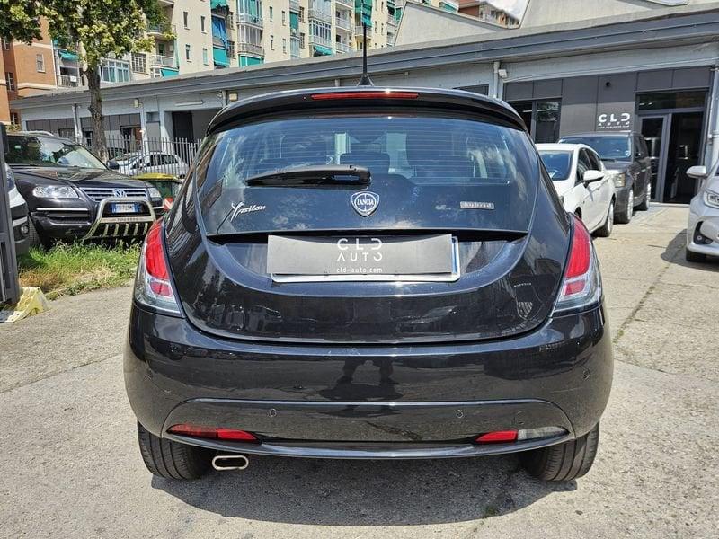 Lancia Ypsilon 1.0 FireFly 70cv Hybrid Alberta Ferretti