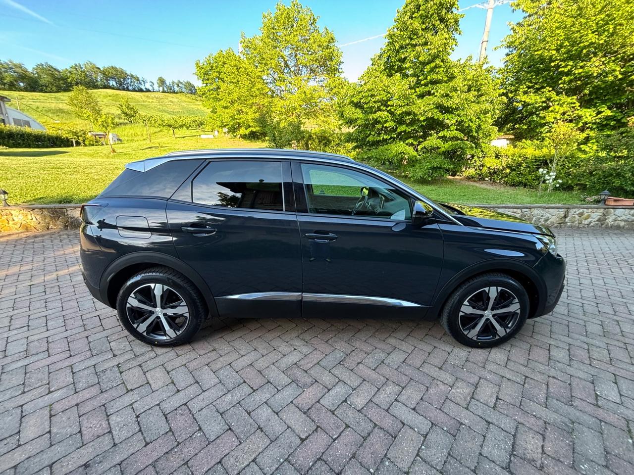 Peugeot 3008 BlueHDi 130 S&S Allure CAMBIO AUTOMATICO.