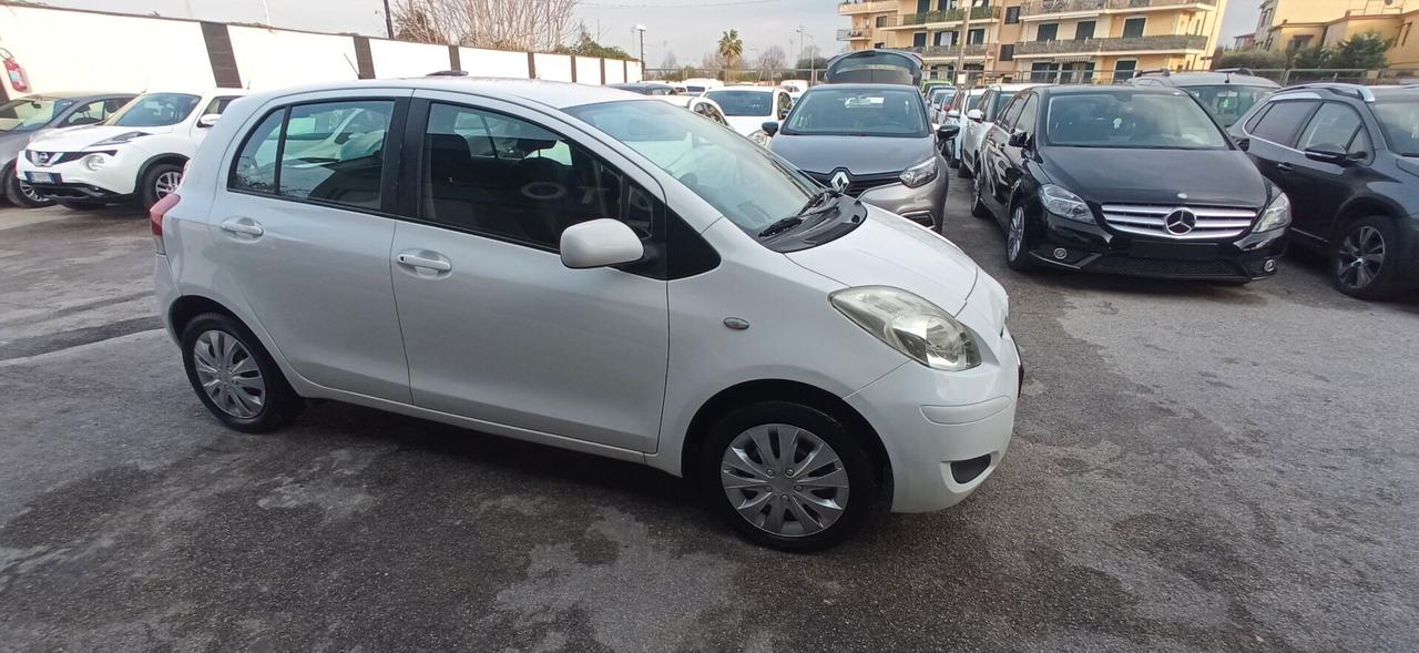 Toyota Yaris 1.0 - 1 PROPRIETARIO