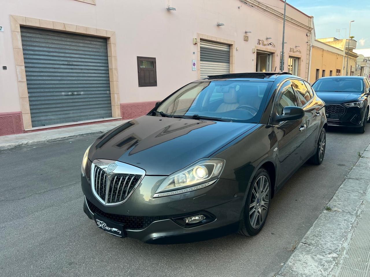 LANCIA DELTA PLATINO 1.9 MJT 8V 190CV TETTO PELLE CRUISE ANNO 2010