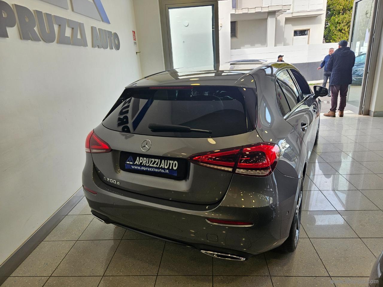 MERCEDES-BENZ A 200 d Automatic Sport