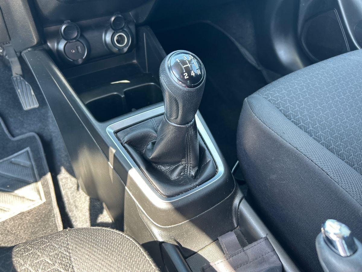 SUZUKI Swift VI 2017 - Swift 1.2h Cool 2wd