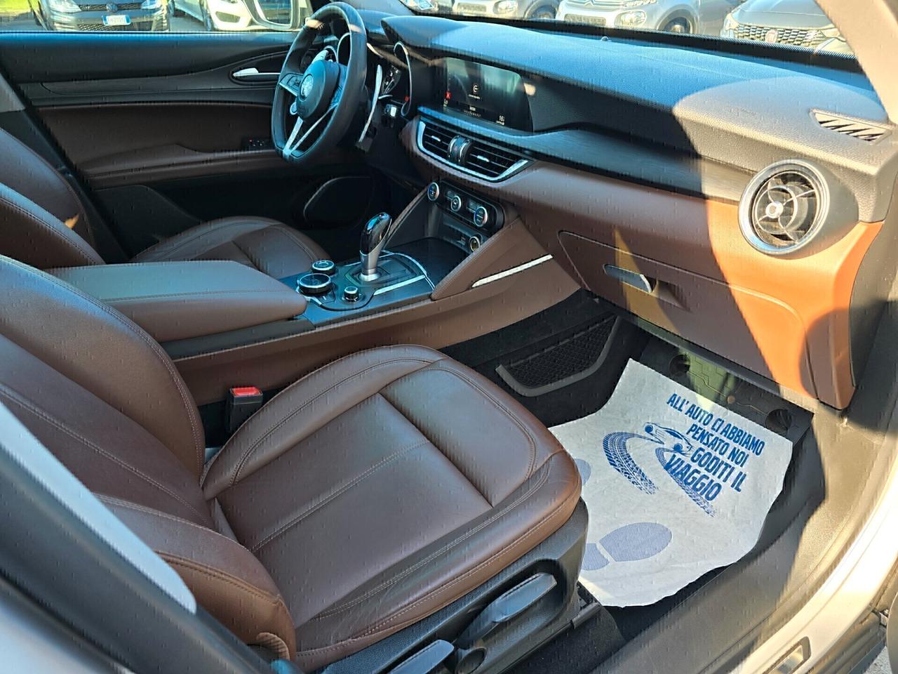 Alfa R. Stelvio 2.2 Turbodiesel 210 CV AT8 Q4 Super 2017