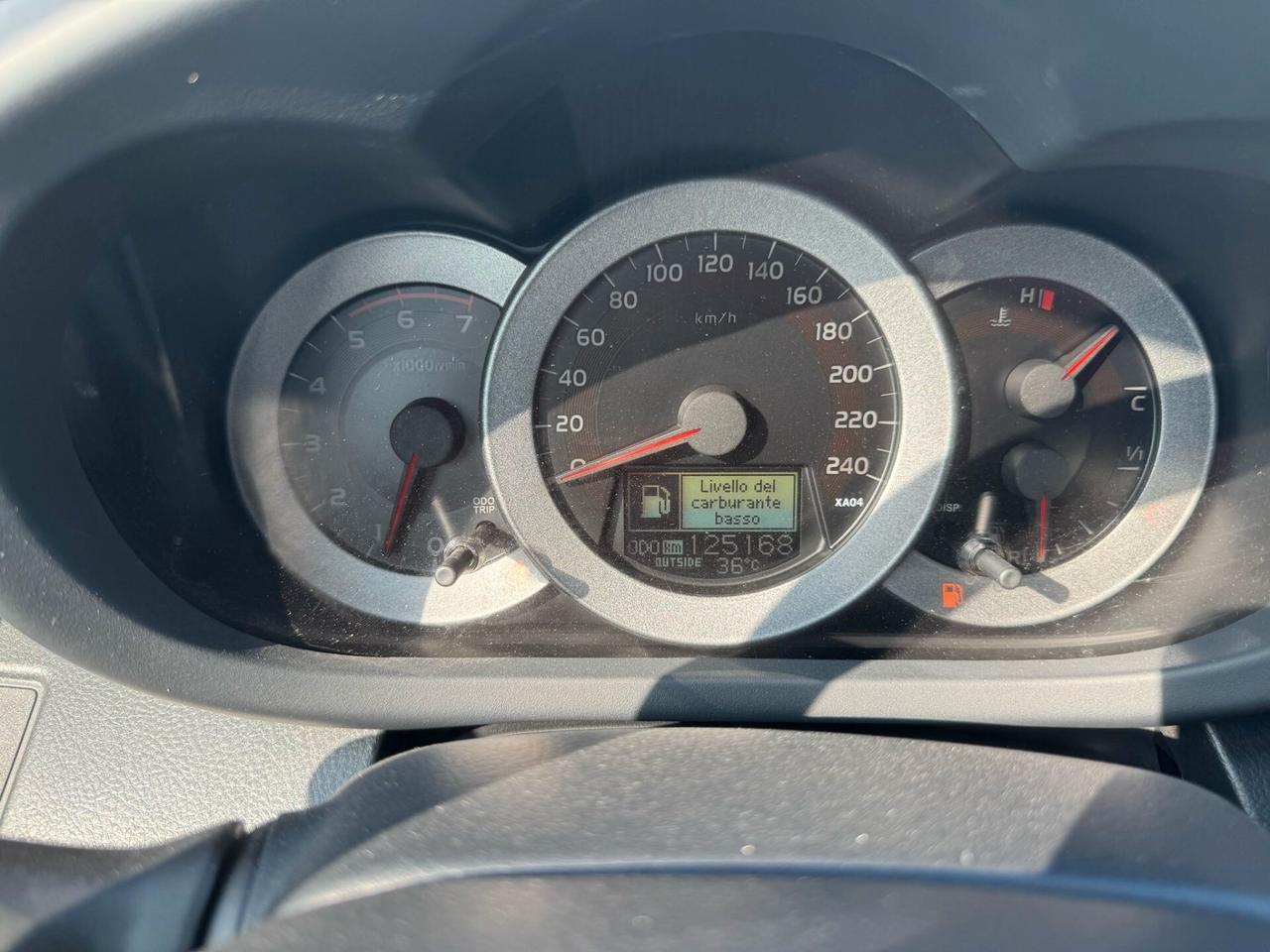 Toyota RAV 4 RAV4 2.2 D-4D SOLAMENTE 125.000 KM