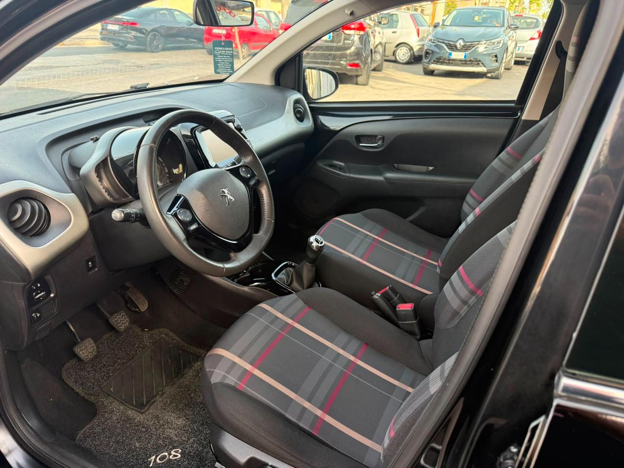 Peugeot 108 VTi 68 2014 garantita