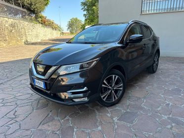 Nissan Qashqai 1.5 dCi N-Connecta