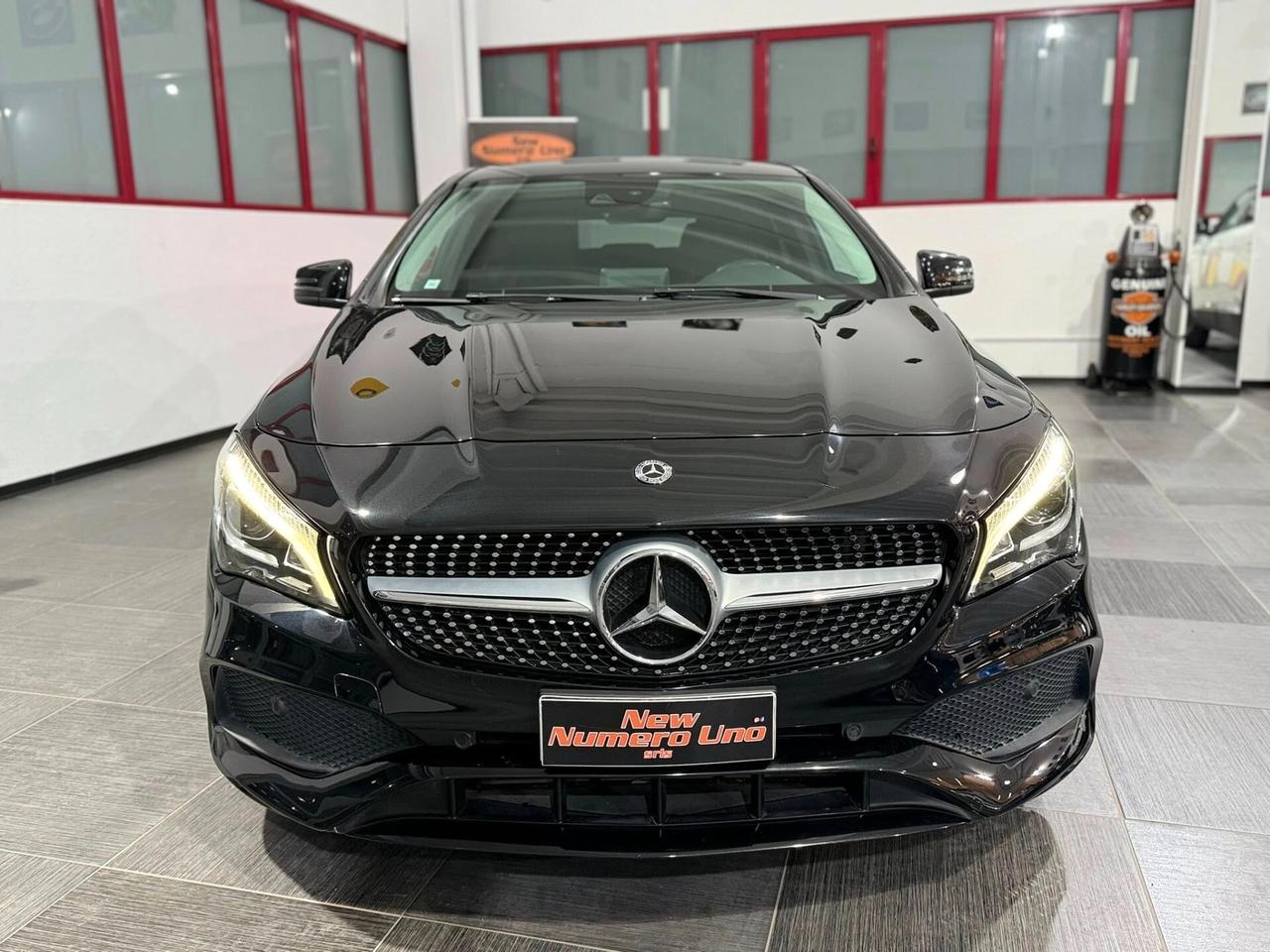 Mercedes-Benz CLA Shooting Brake 200d 4Matic Autom 2018 cdi 136cv
