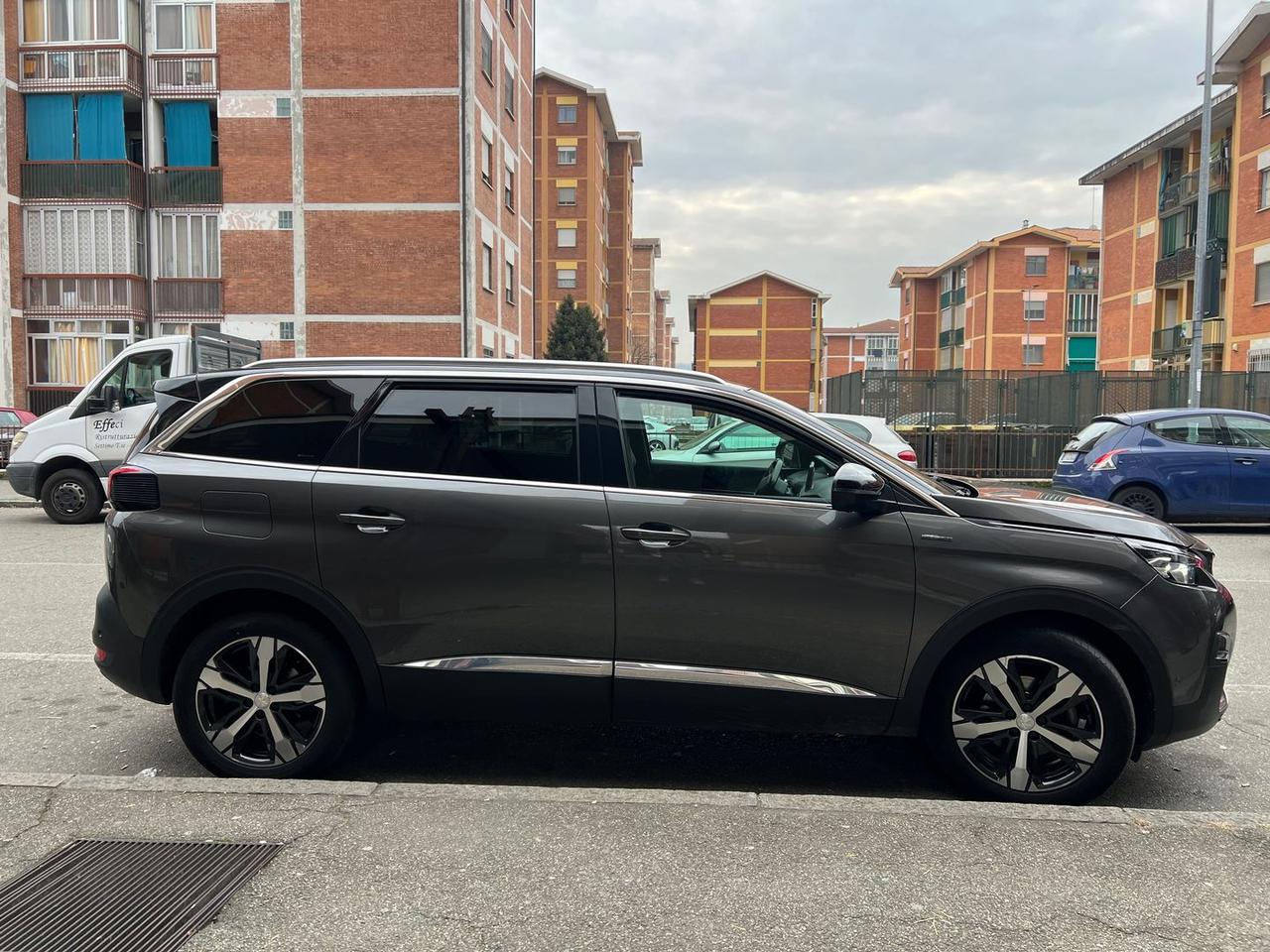 Peugeot 5008 GT Line 1.5 Blue HDI 130 7 posti