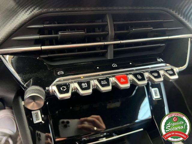 PEUGEOT 2008 Hybrid 145CV e-DCS6 GT
