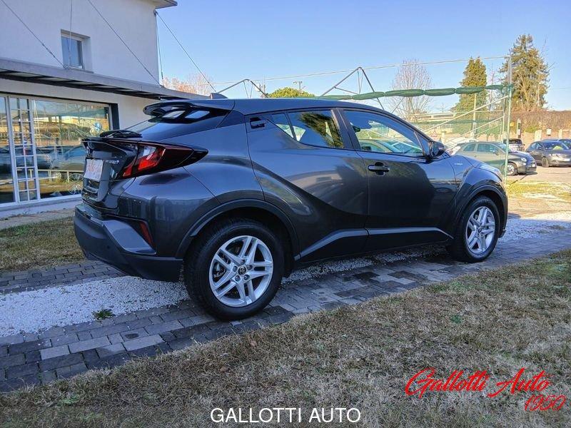 Toyota C-HR C-HR 1.8 Hybrid E-CVT