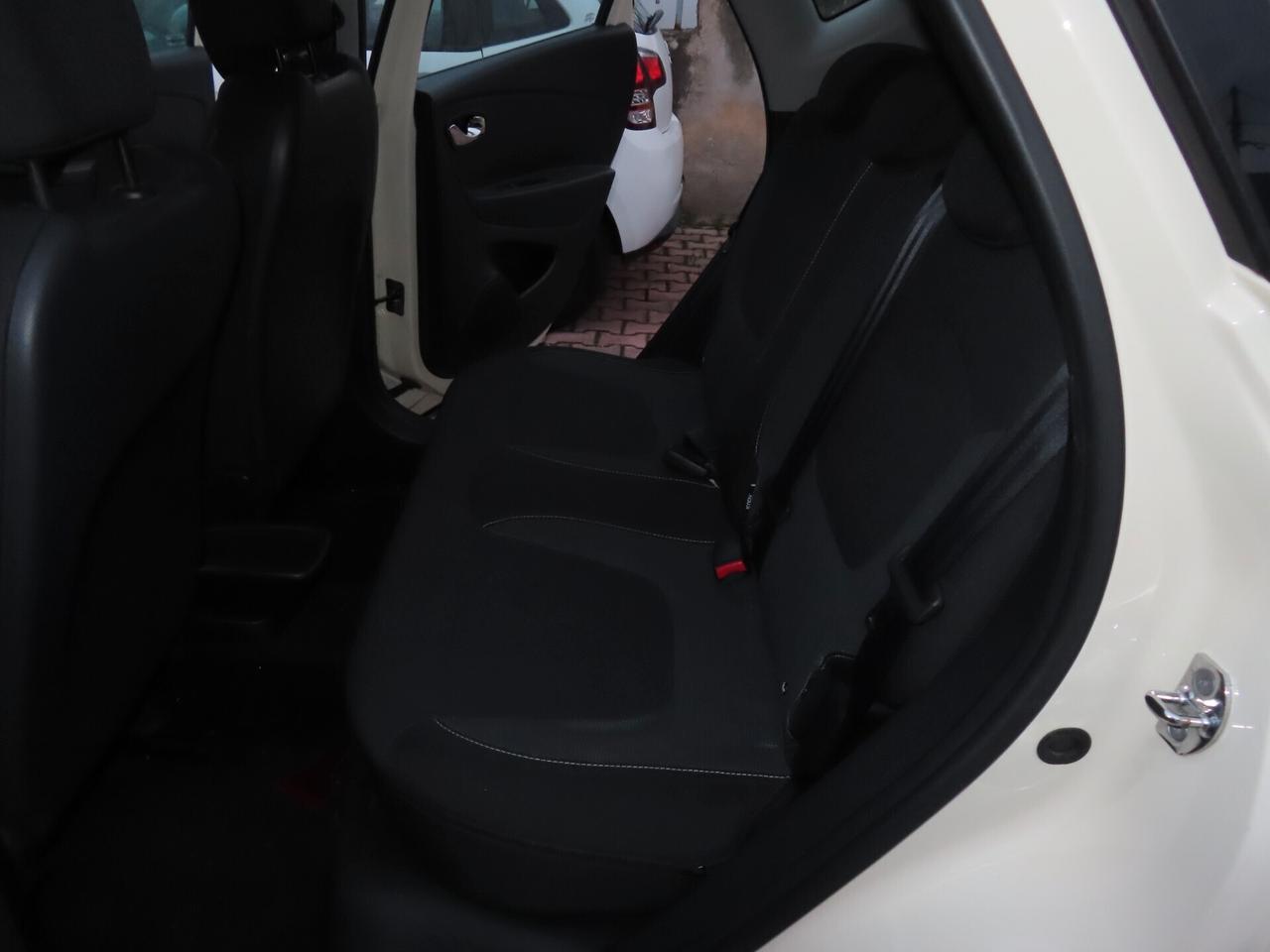 Renault Captur 1.5 dCi 8V 90 CV 149.000 KM CERT