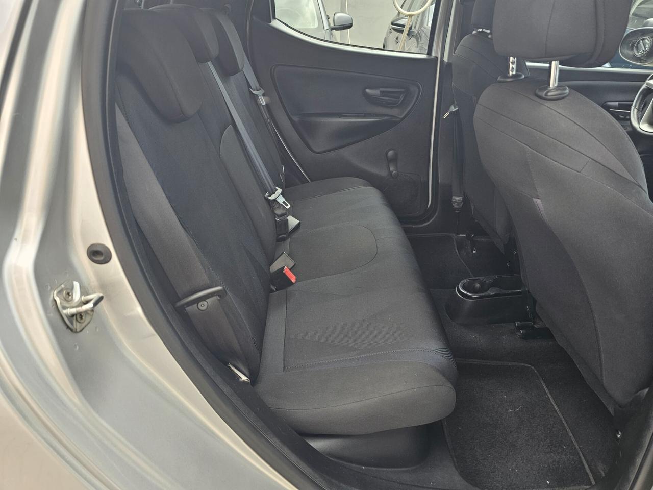 Lancia Ypsilon 1.2 69 CV 5 porte S&S Platinum - Unico proprietario