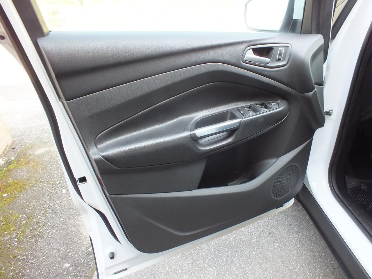 FORD KUGA 2.0 TDCI 140 CV 4WD