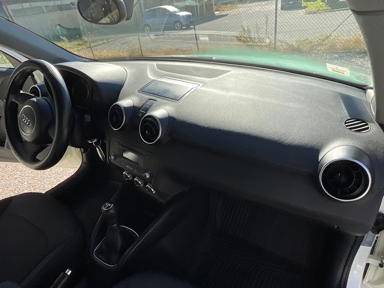 Audi A1 SPB 1.6 TDI 105 CV Ambition