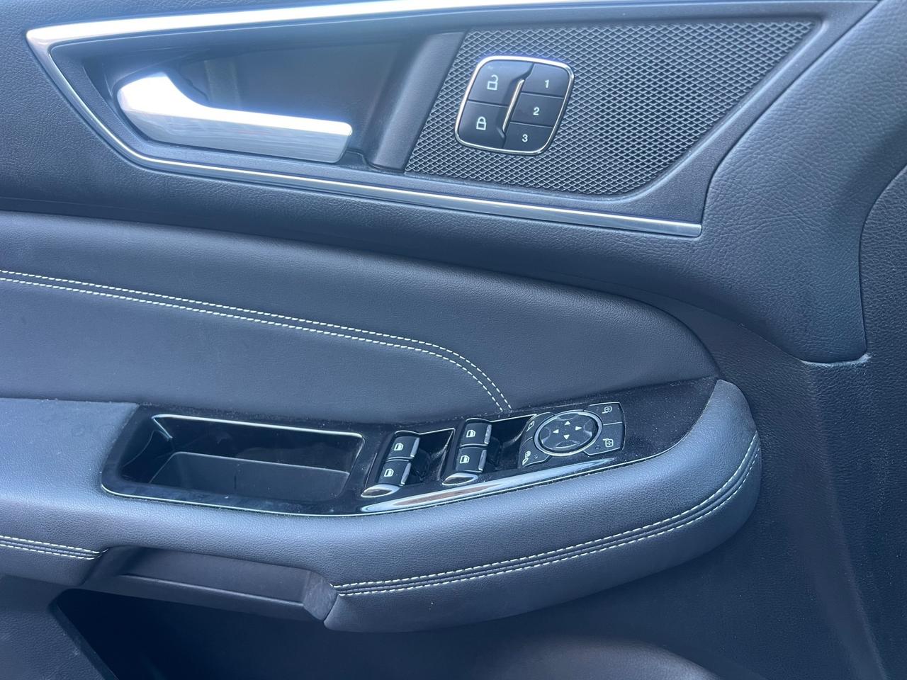 Ford S-Max 2.0 TDCi 180CV Start&Stop Powershift Titanium