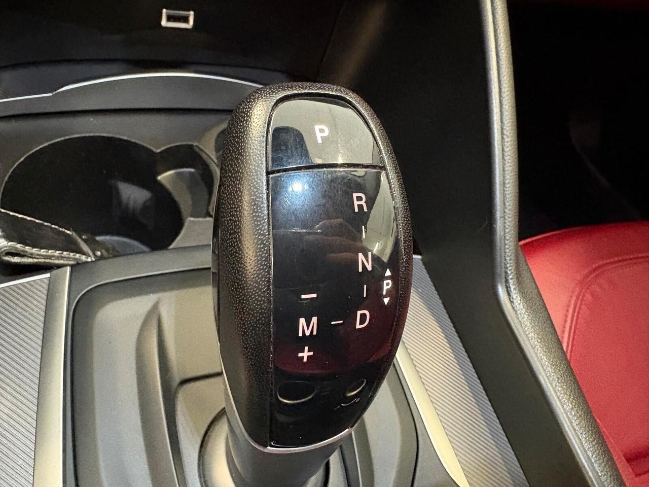 Alfa Romeo Giulia VELOCE 2.2 Turbodiesel AT8 AWD Q4