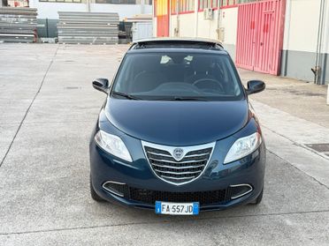 Lancia Ypsilon 1.3 MJT 16V 95 CV 5 porte S&S Silver