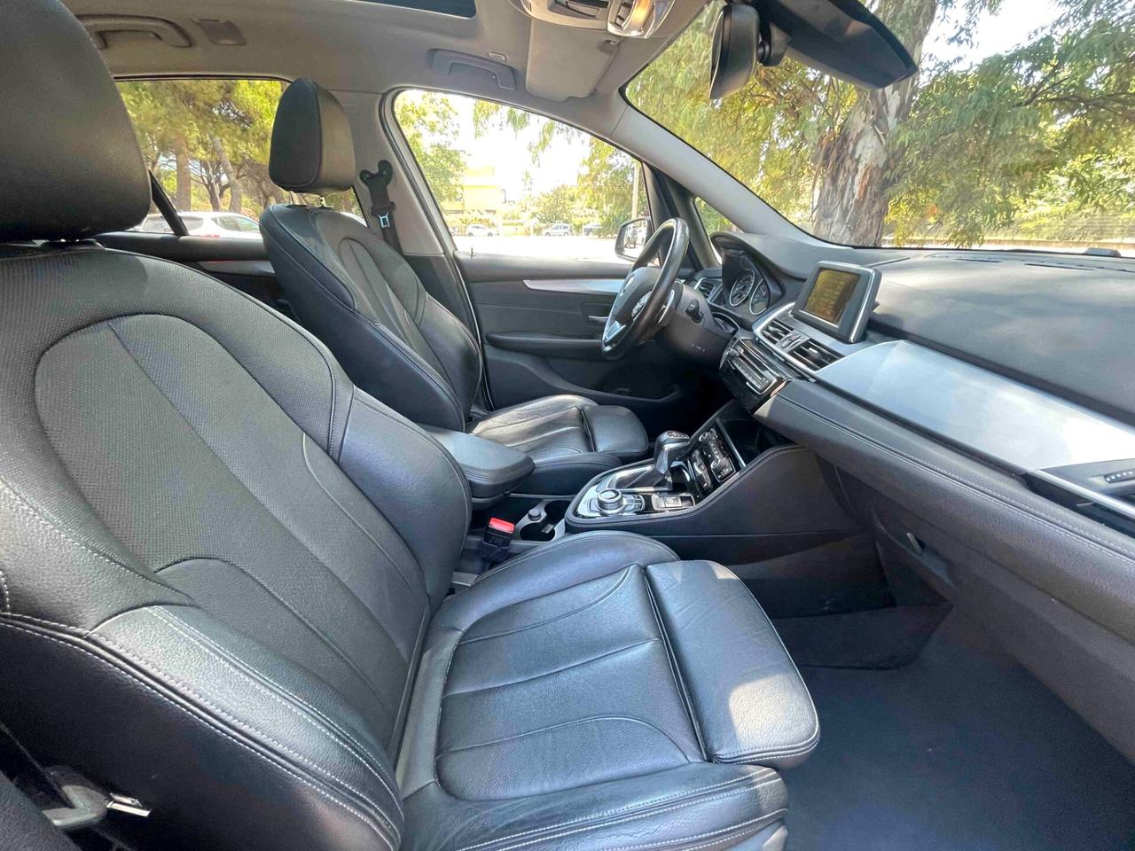 Bmw Serie 2 Gran Tourer 218d xDrive Luxury 7 posti AUTOMATICA TETTO 4x4
