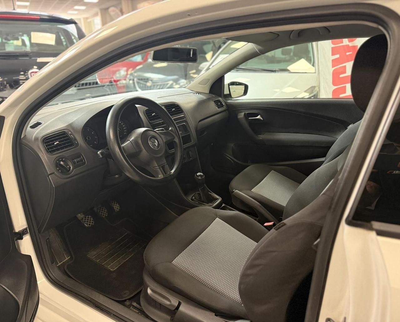 Volkswagen Polo 1.2 3 porte Trendline Ok Neopatentati