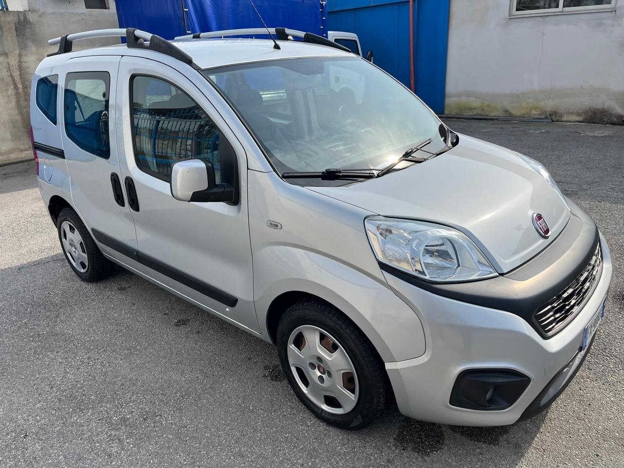 Fiat Qubo 5P-1.3 mjt/80 cv-Full-05/2019