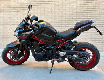 Kawasaki Z900 MY21 FULL POWER