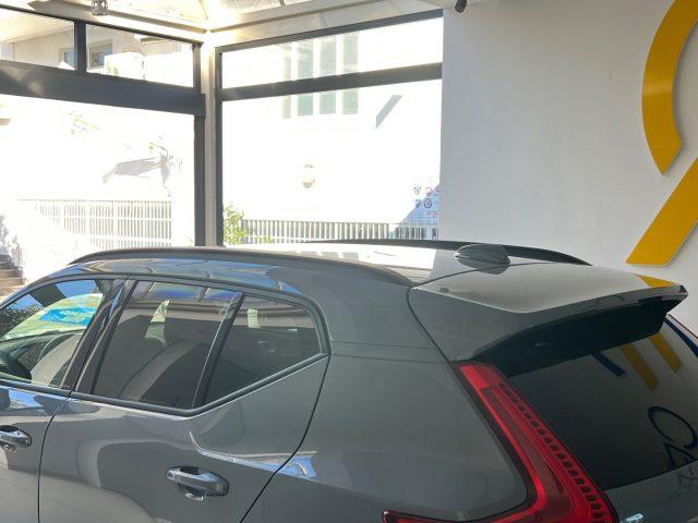 VOLVO XC40 T2 Geartronic Momentum Core