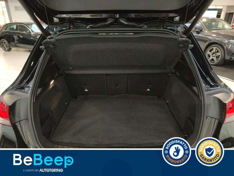 Mercedes-Benz GLA 200 PREMIUM AUTO