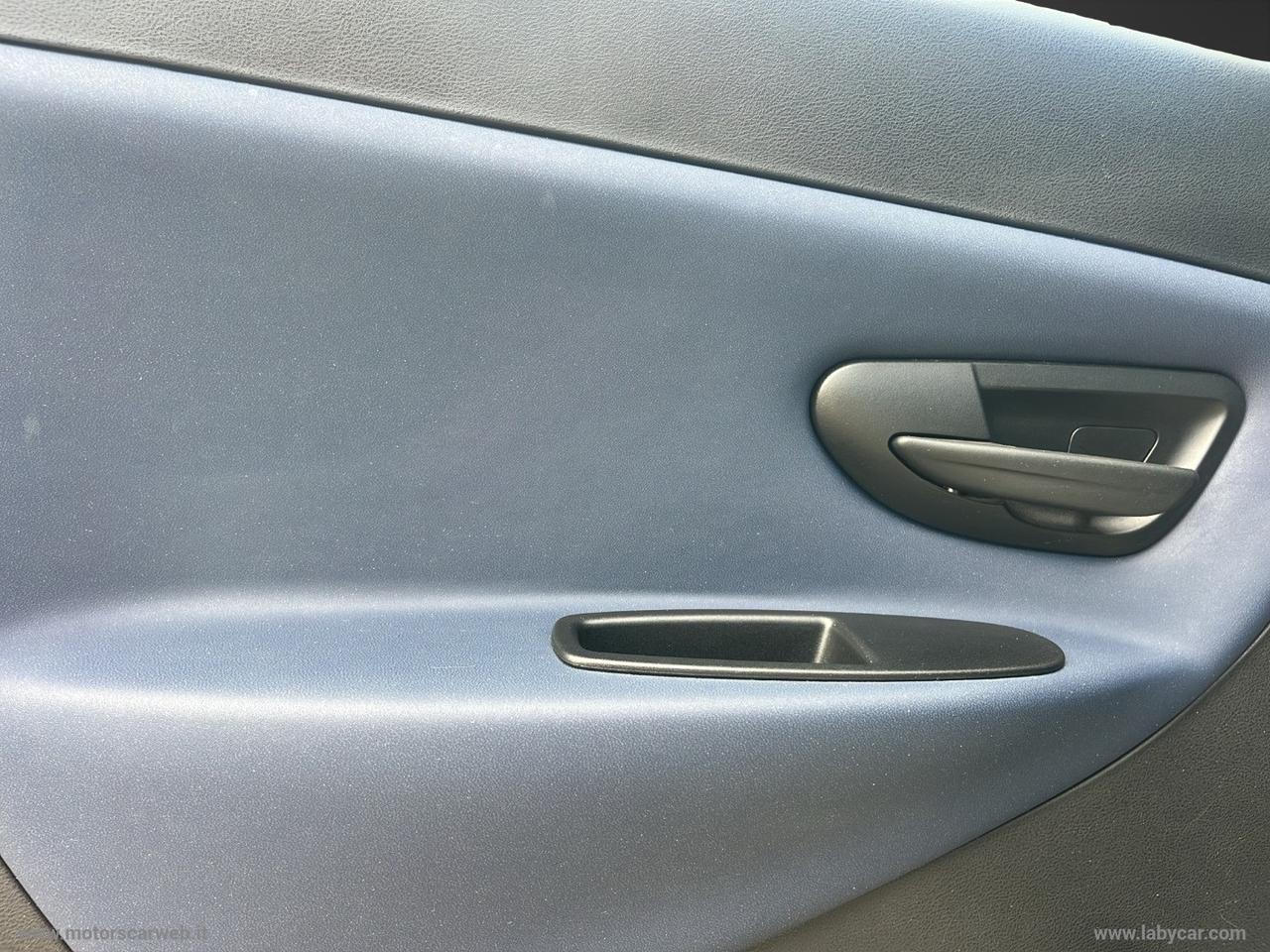 LANCIA Ypsilon 1.0 FireFly 5p. S&S Hybrid Oro