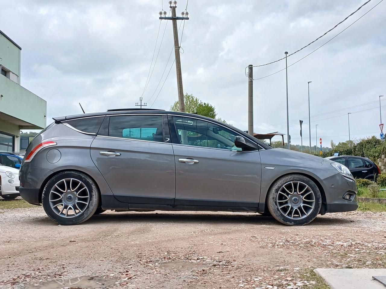Lancia Delta 2.0 MJT DPF Oro