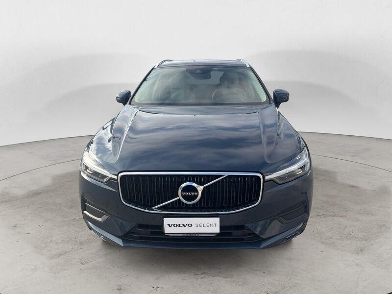 Volvo XC60 B4 197+14 CV AWD Automatica NAVI LED Momentum Pro