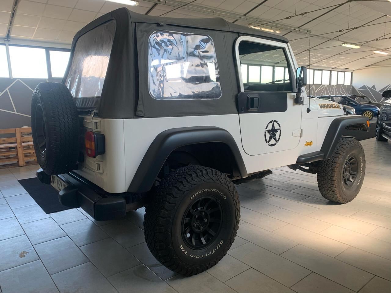 Jeep Wrangler 4.0 cat Hard top (EU)