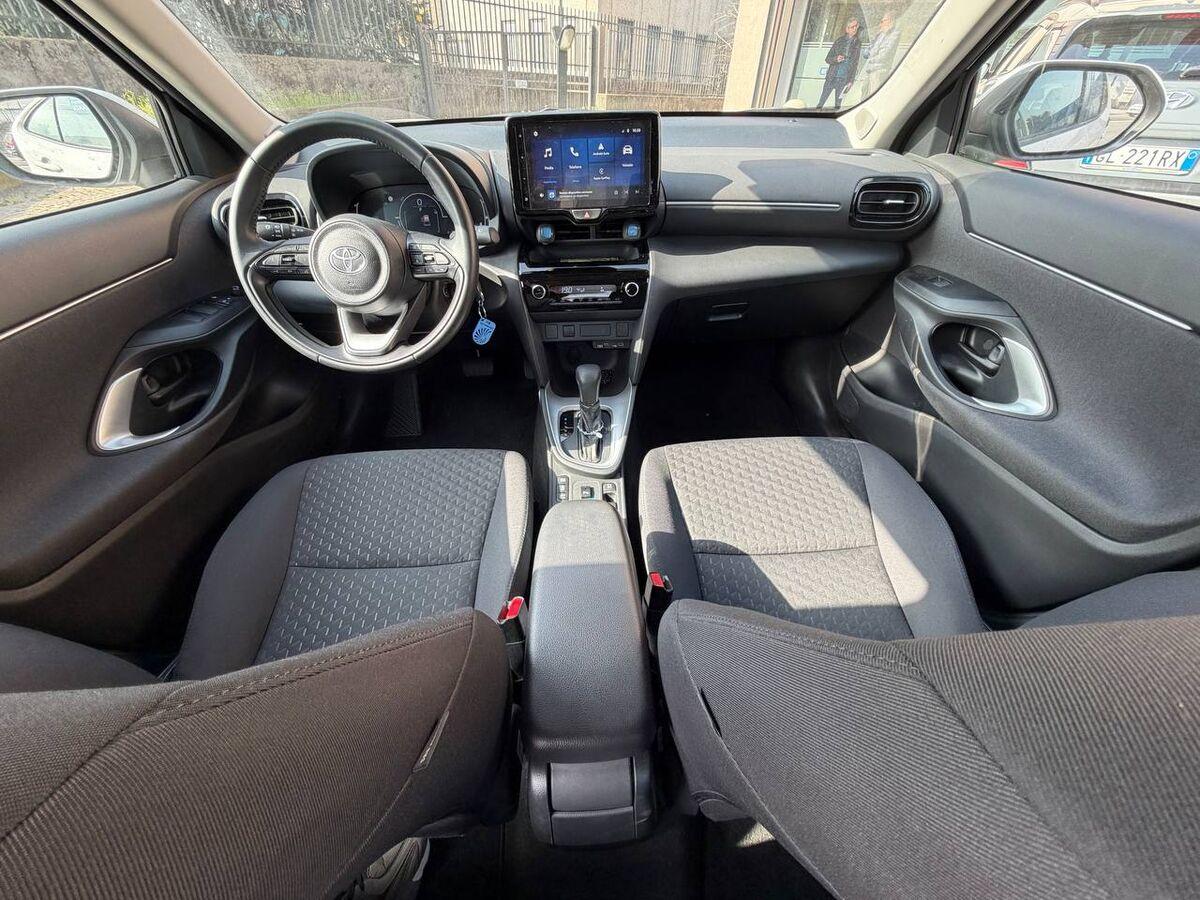 Toyota Yaris Cross 1.5h Active fwd 116cv e-cvt