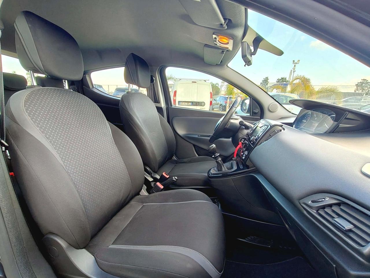 Lancia Ypsilon 1.2 Benzina / Gpl 69 CV 5 porte Gold - 2017